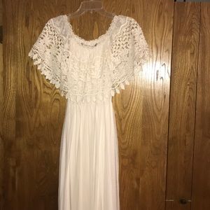 MAXI CREAM DRESS!! Never worn. Off shoulder!!! S!